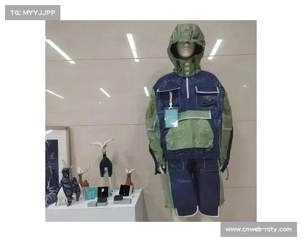 苗族银饰元素融入攀岩赛服设计安全性能测试通过探索传统与现代结合的创新实践 苗族银饰元素融入攀岩赛服设计安全性能测试通过探索传统与现代结合的创新实践