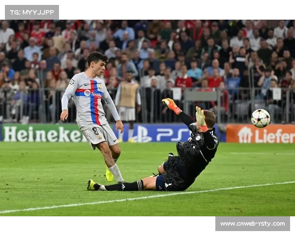 欧冠拜仁对阵巴黎，莱万旧主重逢引爆进攻对决